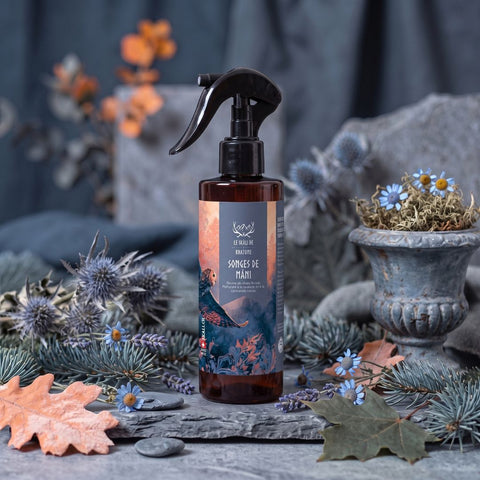 Songes de Máni - Brume textile parfumée à la Lavande et à la Camomille bleue