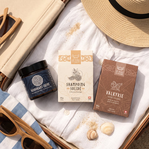Kit de voyage pour l'été : déodorant Svalinn, shampoing solide et savon Valkyrie avec chapeau de paille